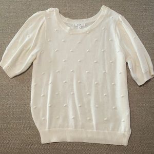 Short sleeve sweater